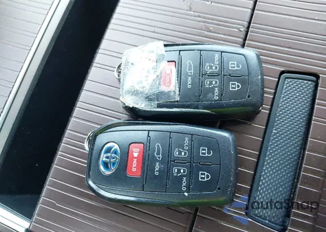 2023 Toyota Sienna Xle from USA, damaged, VIN 5TDYRKECXPS139552